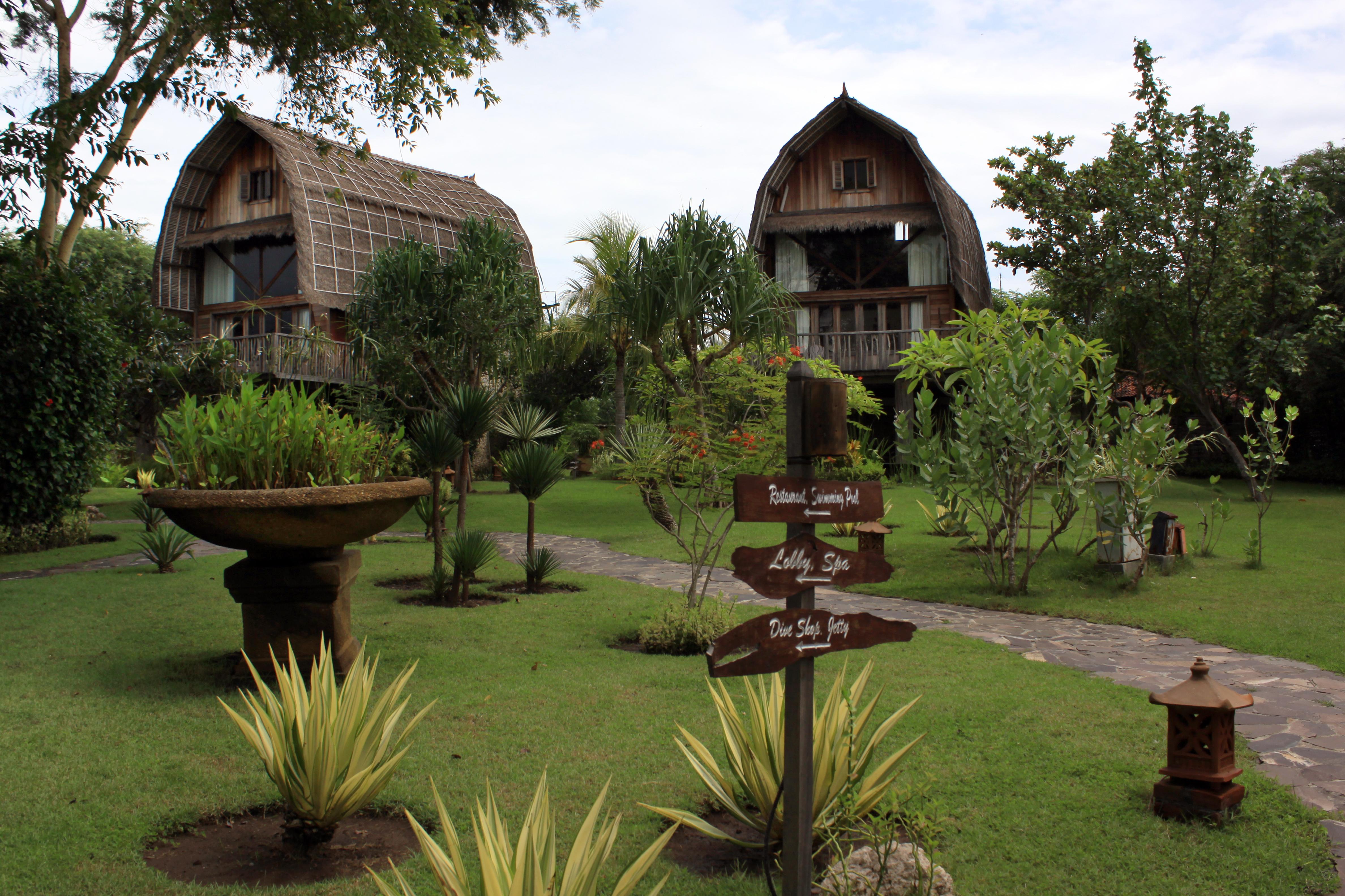 Naya Gawana Resort & Spa Banyuwedang Exterior foto